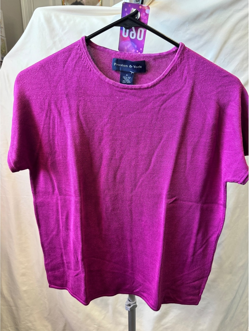 060 Preston & York 100% Silk Magenta Short Sleeve Top Size S